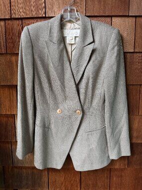 Escada Vintage Camel Silk Blend Two Button Blazer in Women's 34/US 4